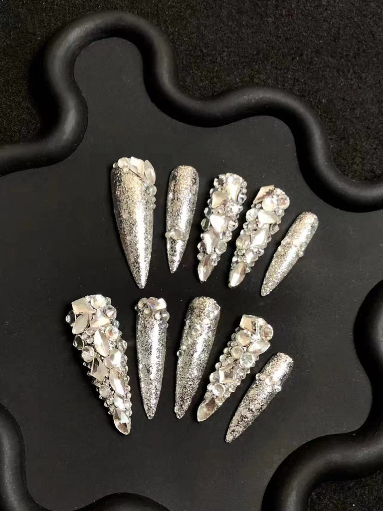 NO.350 Amourwa custom handmade nails