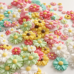 Daisy Resin Charms Mix Set