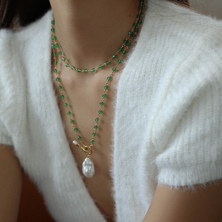 Doves Green Agate Pendant — MulloysJewelry