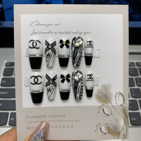 NO.40 Amourwa custom T Type Chanel Nail Long-lasting Resuable Press On Nail  handmade nails